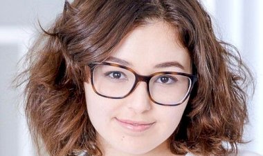 Leana Lovings Age in 2025: Biography, Career, Awards & Net Worth