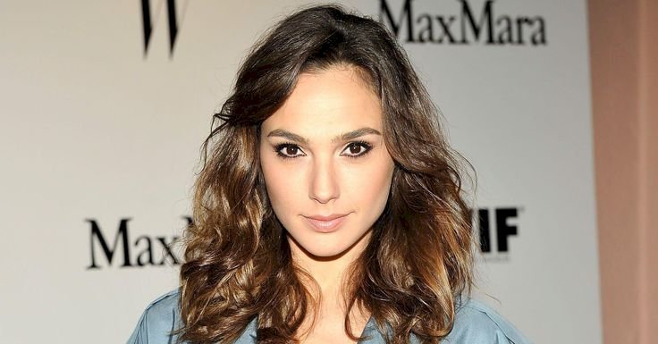 Gal Gadot Net Worth 2025: Hollywood Icon, Producer & Wonder Woman Star
