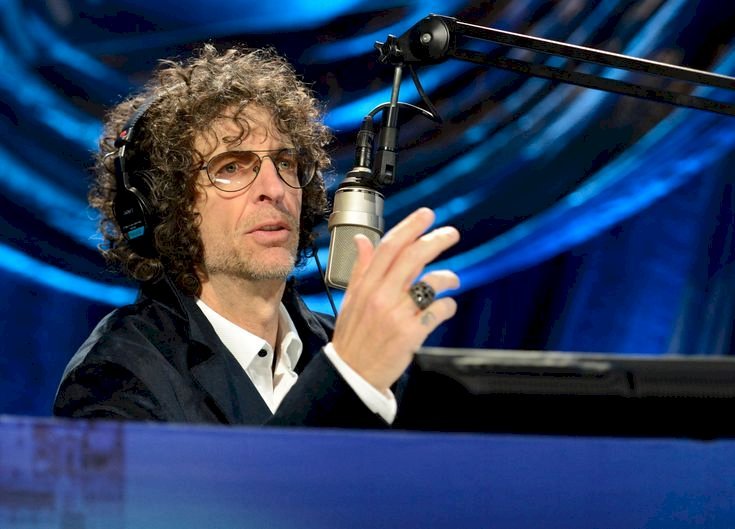 Howard Stern Net Worth 2025: Radio Legend’s Career, Real Estate & Future Plans