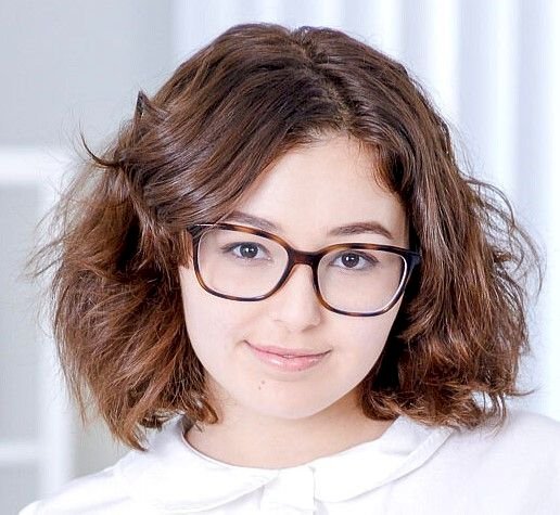 Leana Lovings Age in 2025: Biography, Career, Awards & Net Worth