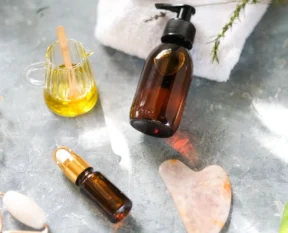 cleansing oil — Which Removes Makeup Better?