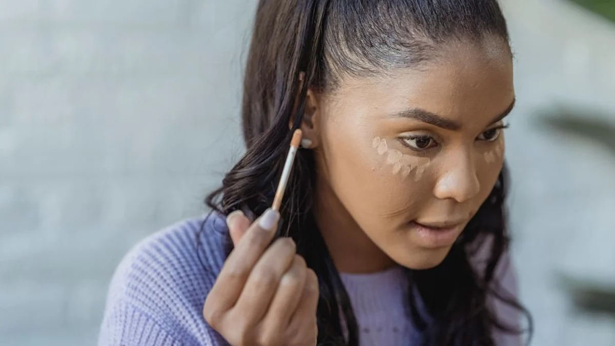 concealer — Colour Correcting, Placement and Creasing Fixes