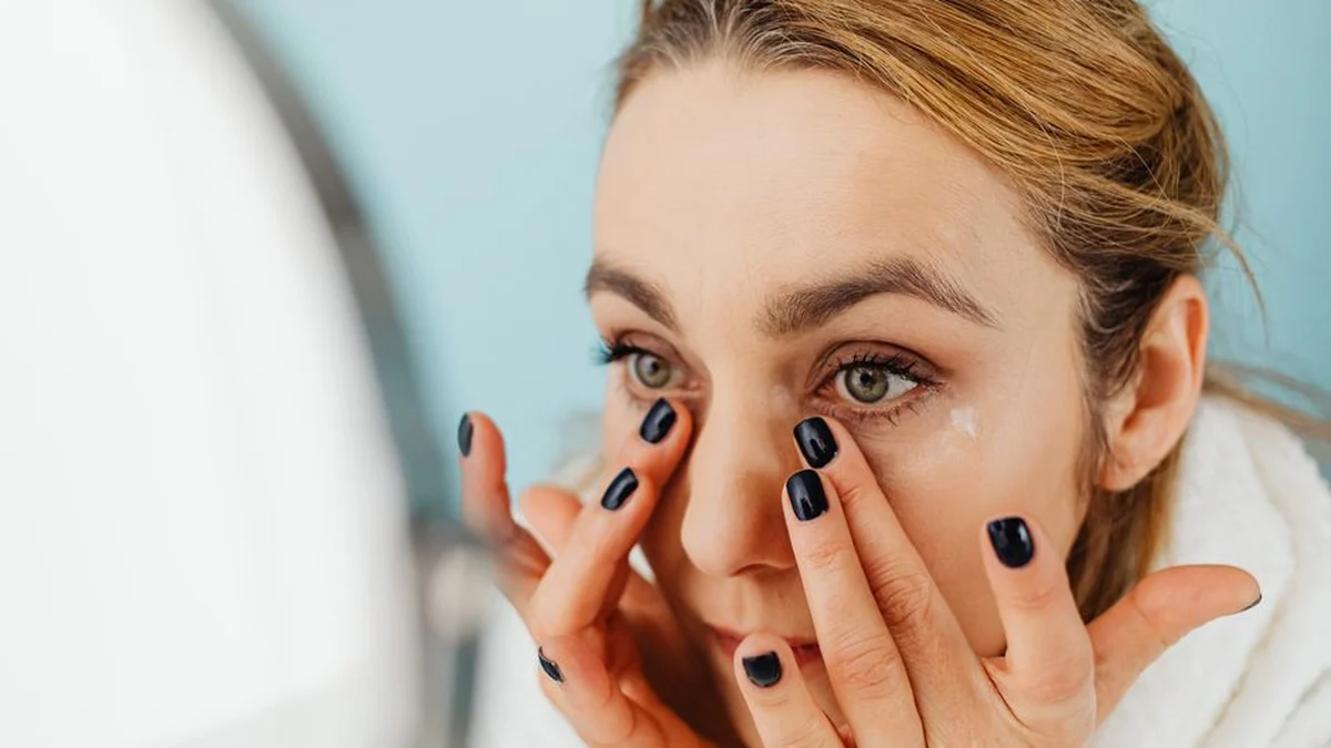 eye cream in practice — step by step
