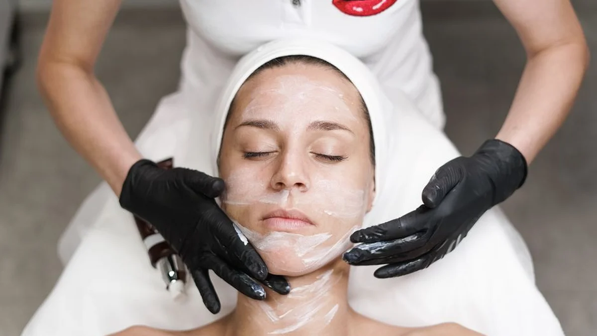 face masks for skin in practice — what to look for