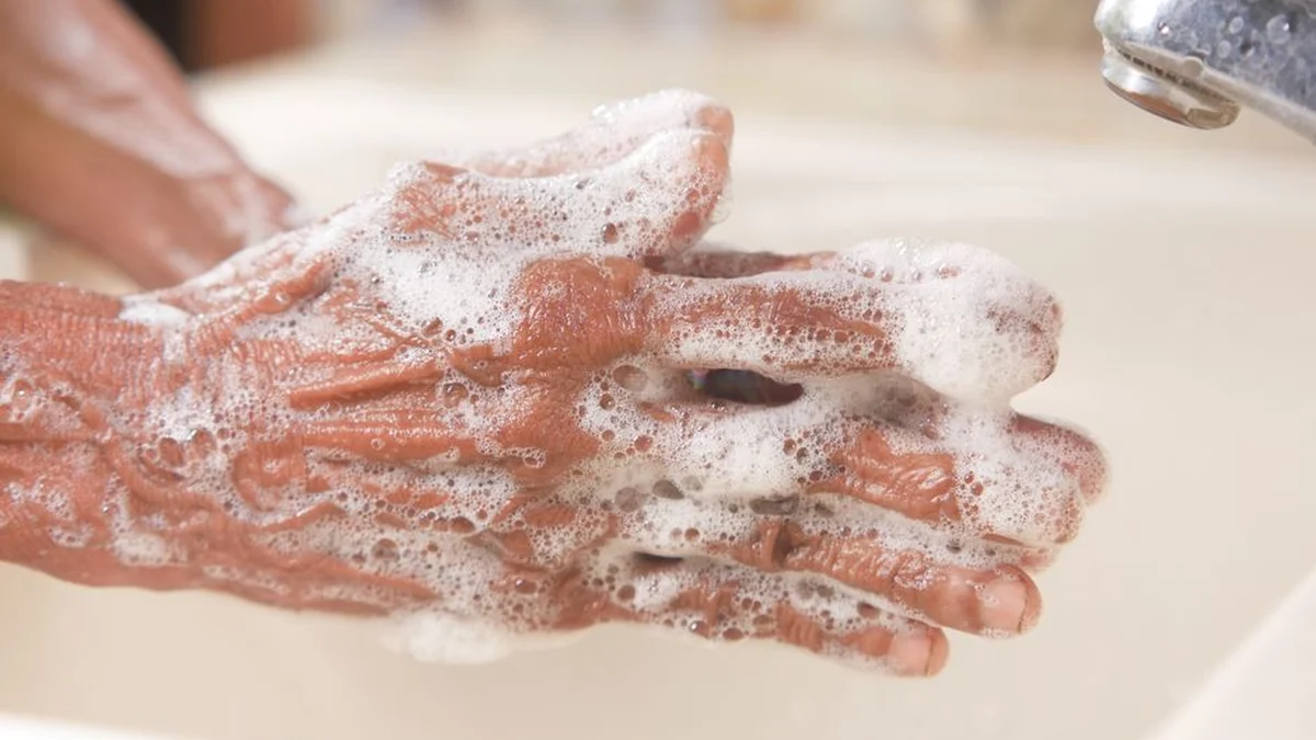 foaming cleanser in practice — step by step