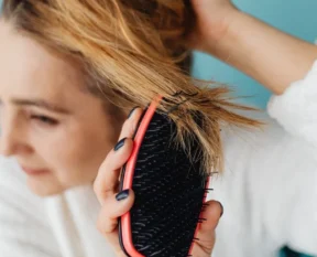 scalp massager — Do They Help Circulation and Growth?
