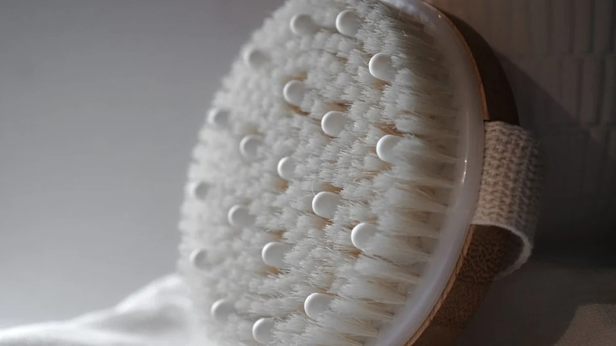 scalp massager in practice — step by step